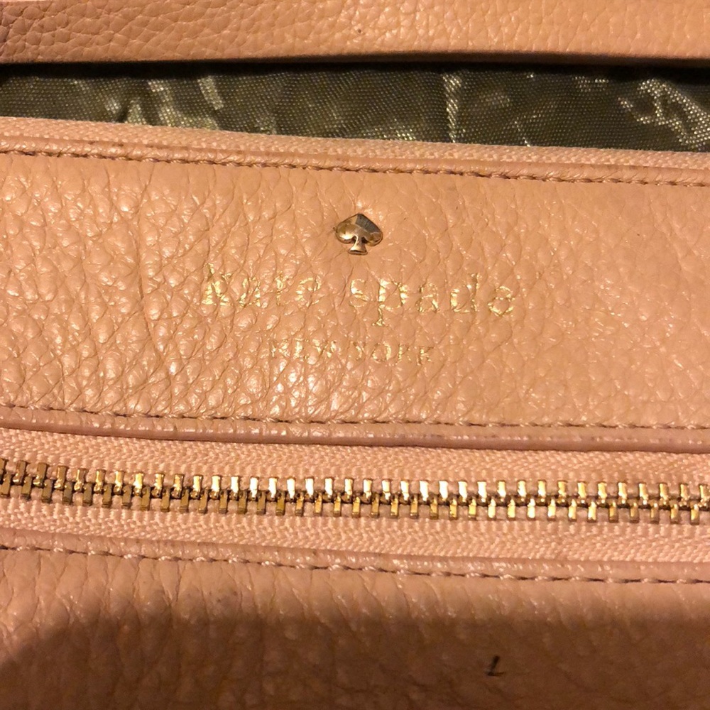Kate spade hand purse - Picture 2 of 4